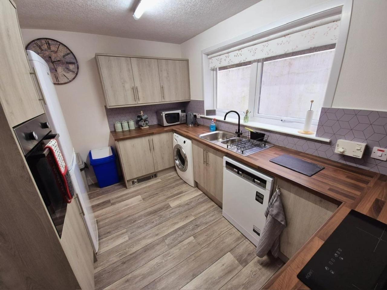 Marine House Holiday Home 波特里 外观 照片